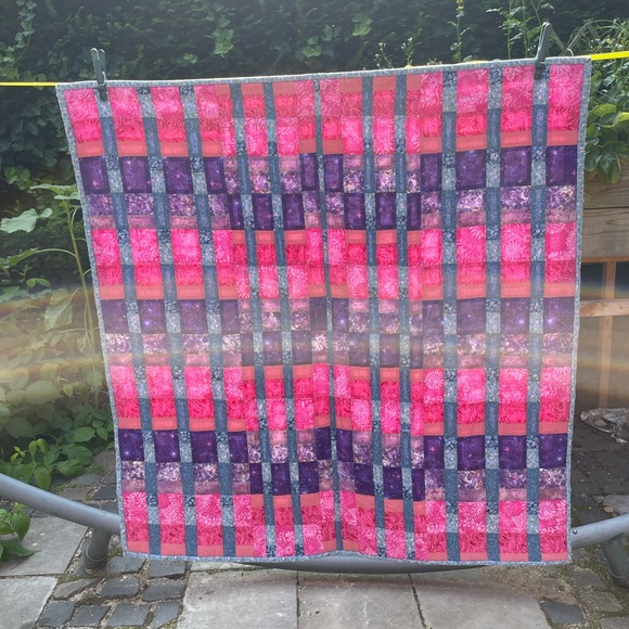 Handmade colorful geometric mini quilt wall hanging cotton - Picture 7 of 7